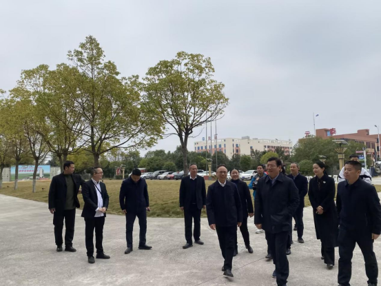 華學(xué)健市長(zhǎng)蒞臨天香生物考察調(diào)研
